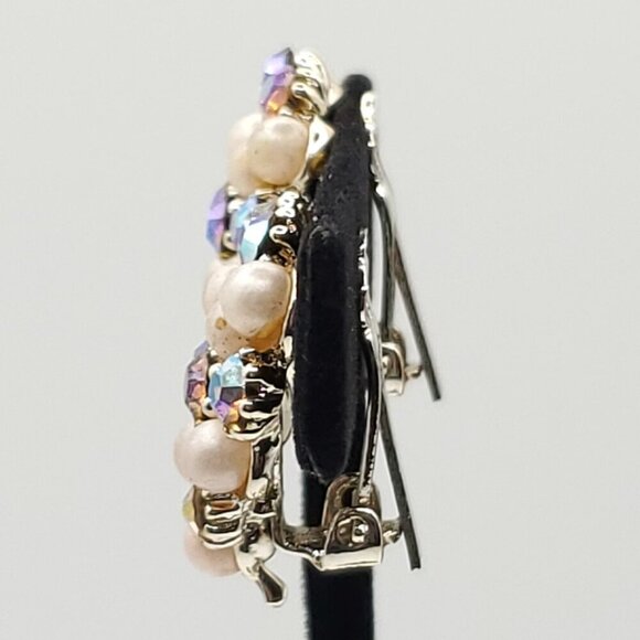 Vintage Pearl AB Heart Cluster Earrings Clip On Pink Aurora Borealis Faux Pearls - Picture 4 of 7